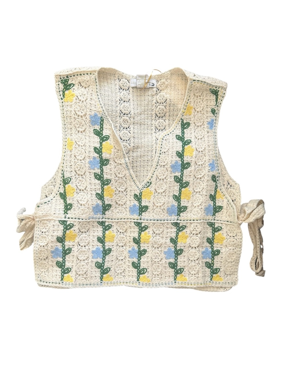 House Of Harlow 1960 Crochet Floral Tie-Side Vest